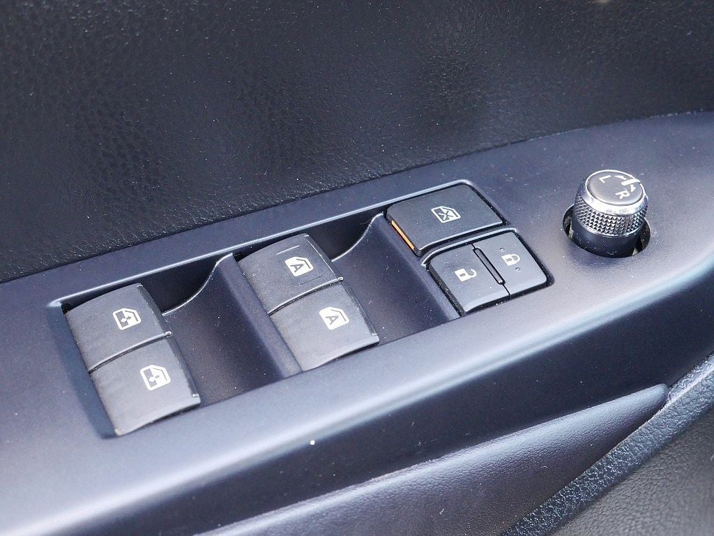 2016 Toyota Highlander LE Plus V6