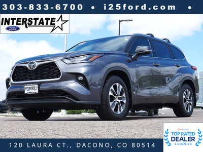 2022 Toyota Highlander XLE AWD