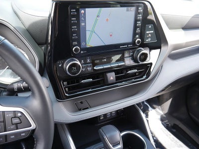2022 Toyota Highlander XLE AWD