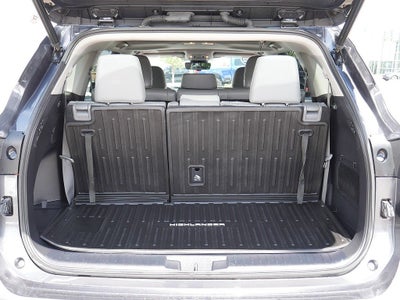 2022 Toyota Highlander XLE AWD