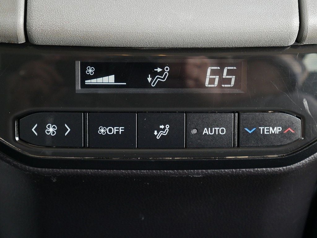 2022 Toyota Highlander XLE AWD
