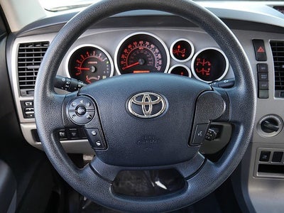2013 Toyota Tundra Grade CrewMax 4WD