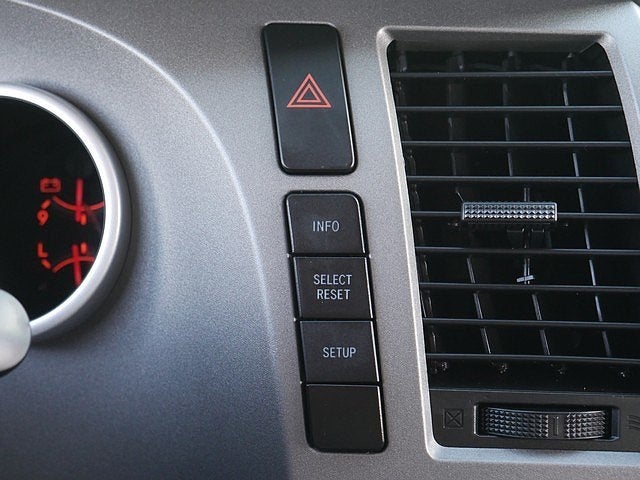 2013 Toyota Tundra Grade CrewMax 4WD