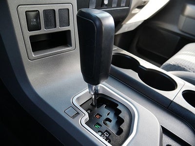 2013 Toyota Tundra Grade CrewMax 4WD