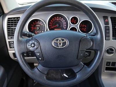 2013 Toyota Tundra Grade CrewMax 4WD