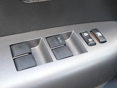 2013 Toyota Tundra Grade CrewMax 4WD