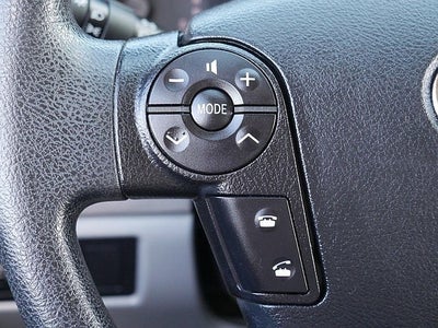 2013 Toyota Tundra Grade CrewMax 4WD