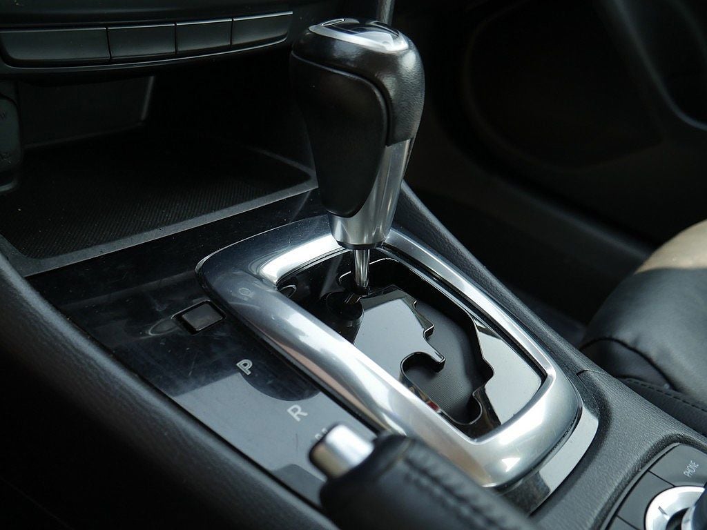 2014 Mazda Mazda6 i Touring FWD