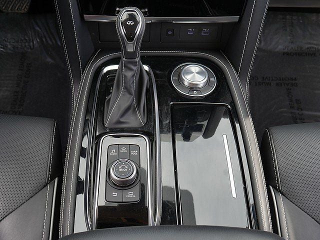 2023 INFINITI QX80 Premium Select AWD