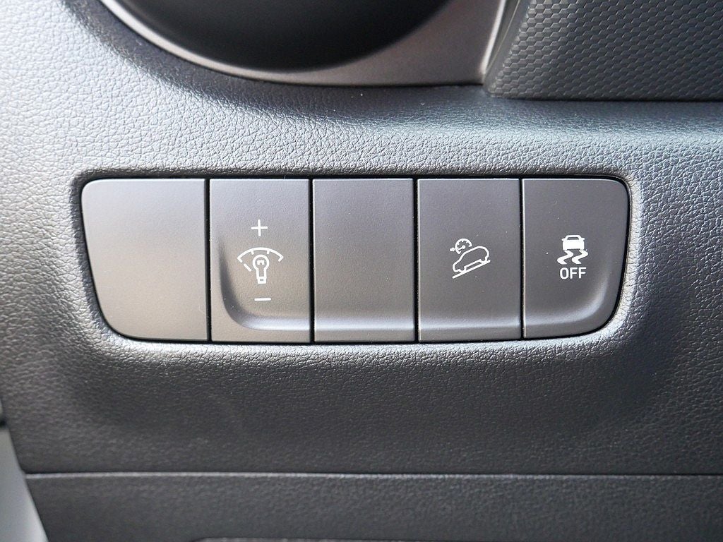 2023 Hyundai Kona Limited AWD