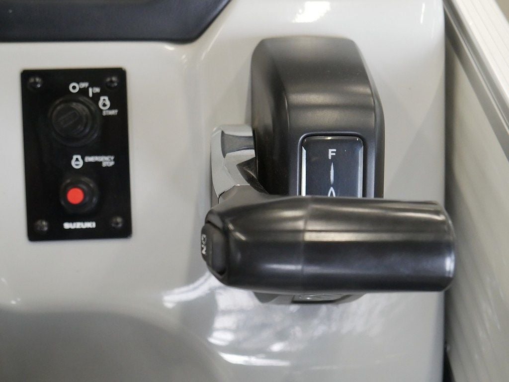 2021 LANDAU ISLAND BREEZE 232 TRITOON