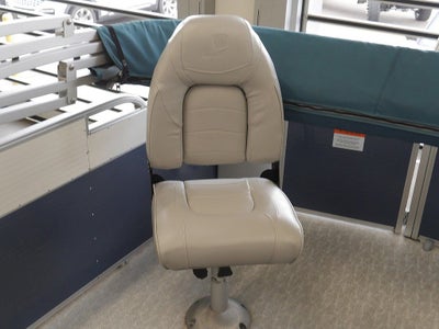 2021 LANDAU ISLAND BREEZE 232 TRITOON