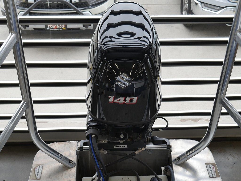 2021 LANDAU ISLAND BREEZE 232 TRITOON