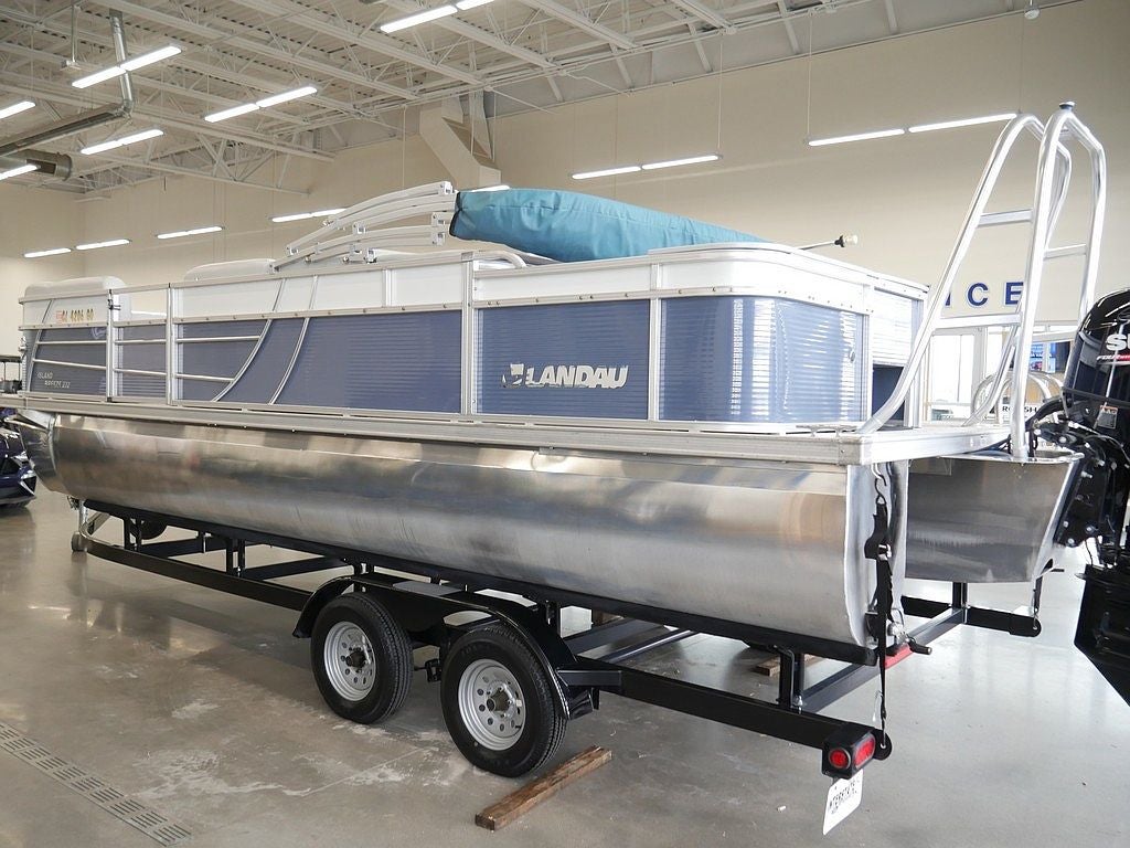 2021 LANDAU ISLAND BREEZE 232 TRITOON