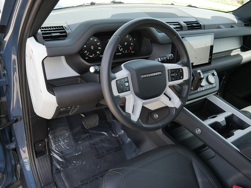 2025 Land Rover Defender 110 S