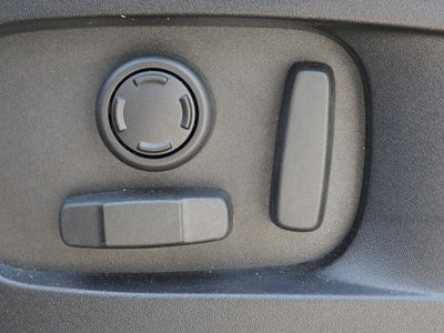 2025 Land Rover Defender 110 S