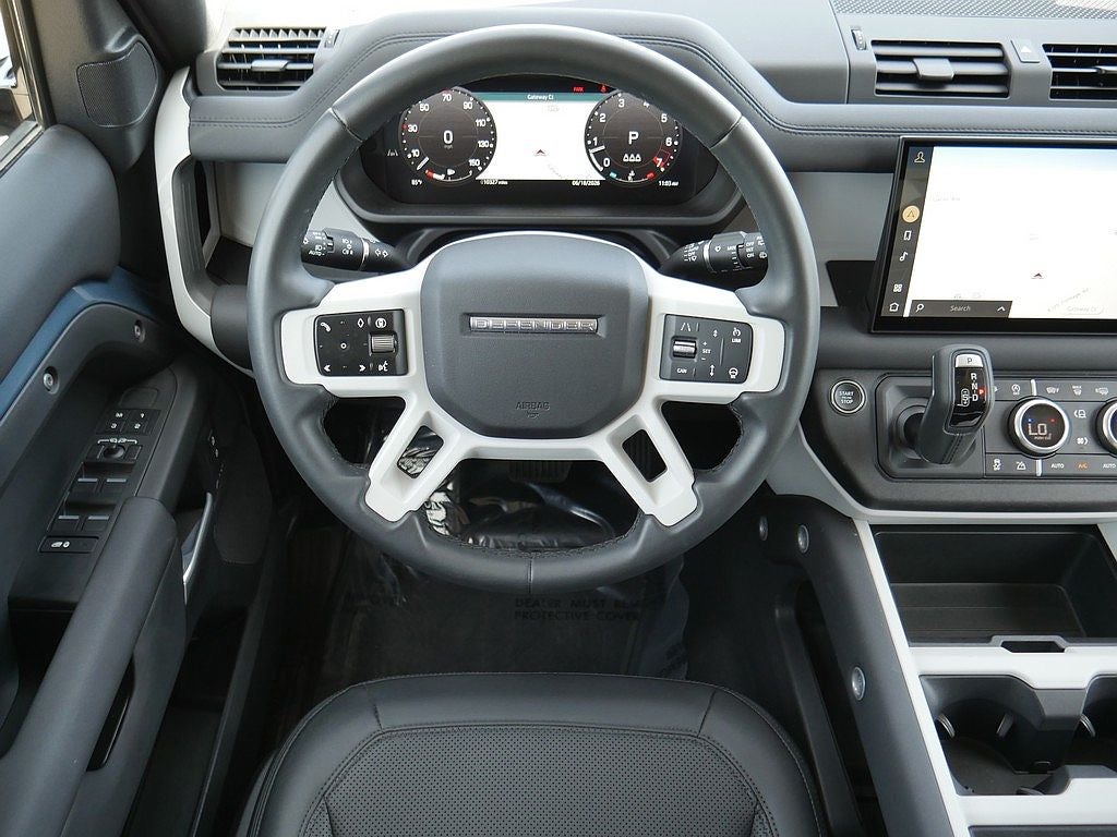 2025 Land Rover Defender 110 S