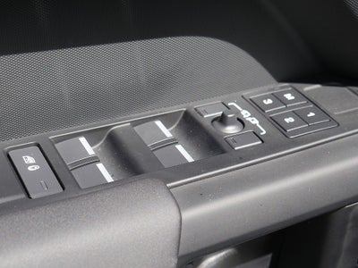 2025 Land Rover Defender 110 S