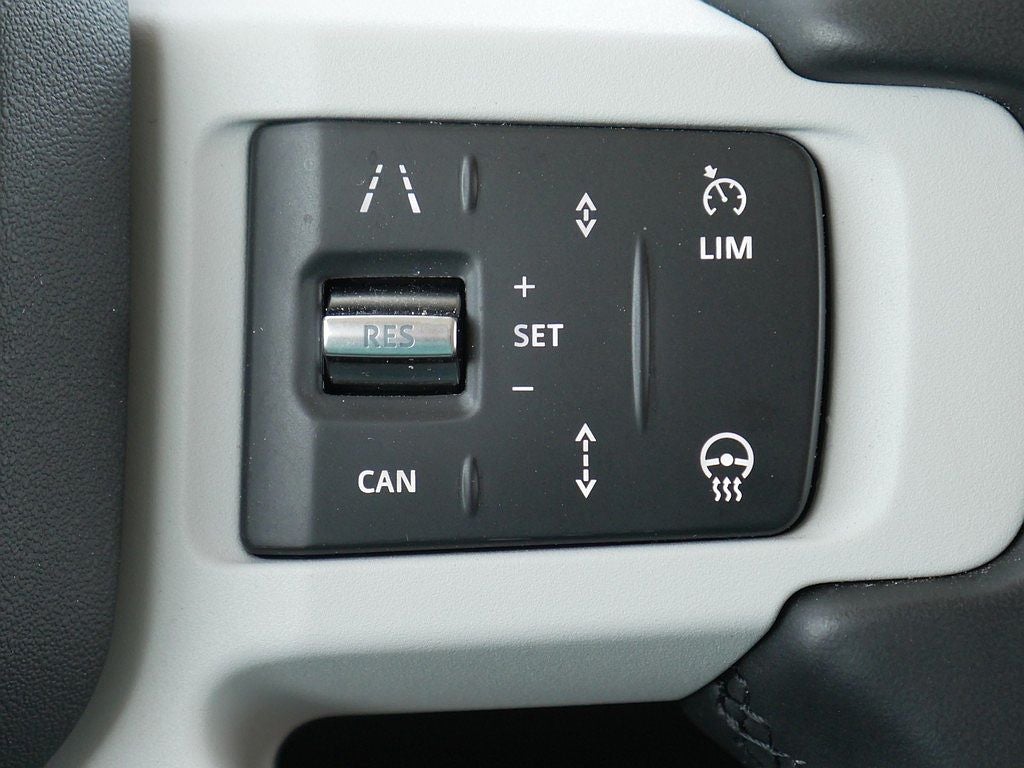 2025 Land Rover Defender 110 S