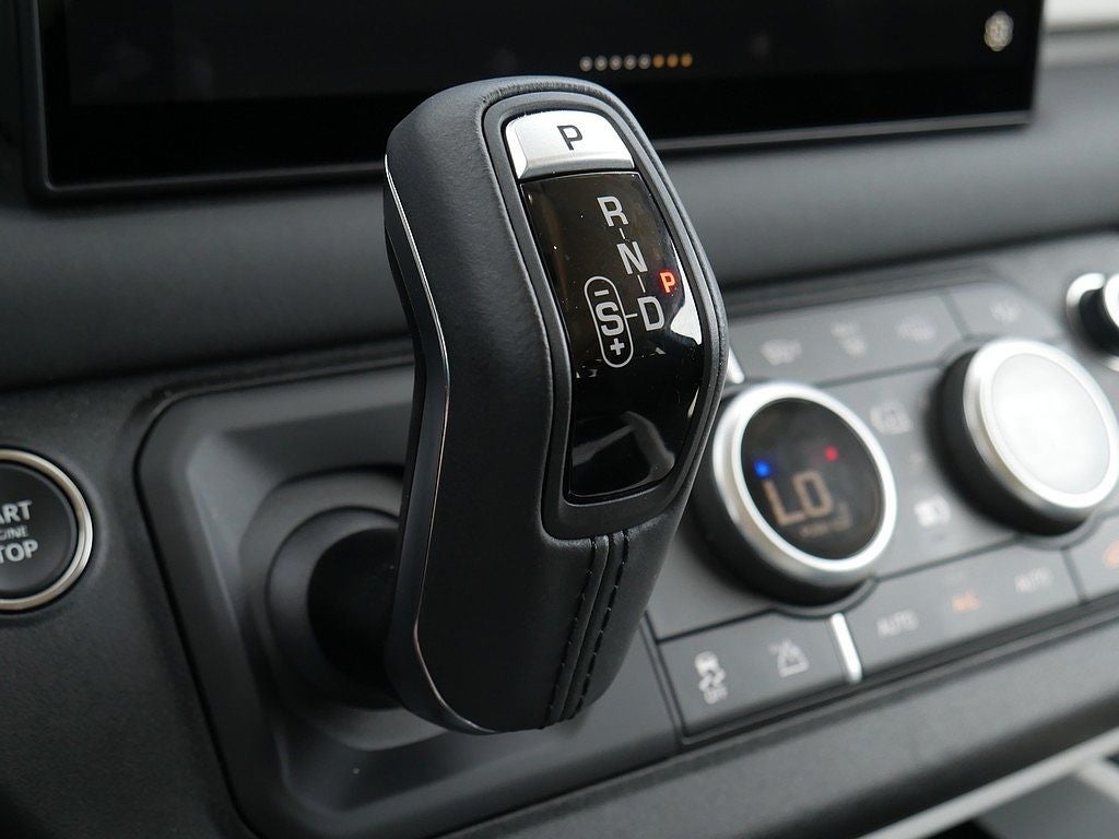 2025 Land Rover Defender 110 S