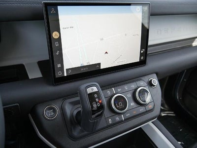 2025 Land Rover Defender 110 S