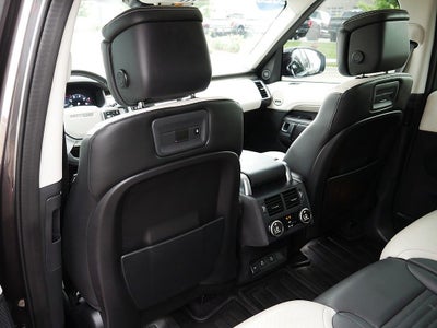 2025 Land Rover Discovery Metropolitan Edition
