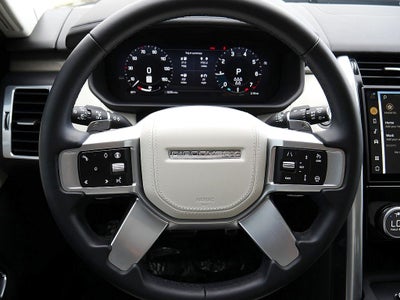 2025 Land Rover Discovery Metropolitan Edition