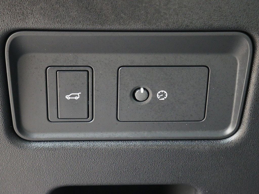 2025 Land Rover Discovery Metropolitan Edition