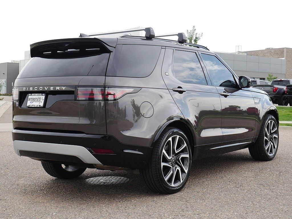 2025 Land Rover Discovery Metropolitan Edition
