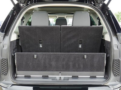 2025 Land Rover Discovery Metropolitan Edition
