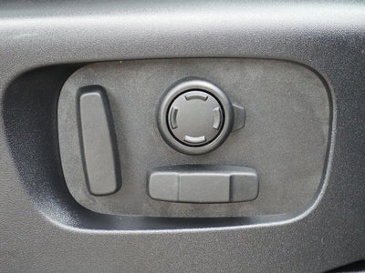 2025 Land Rover Discovery Metropolitan Edition