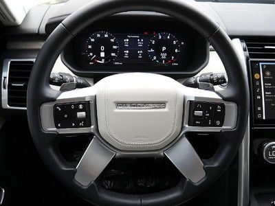 2025 Land Rover Discovery Metropolitan Edition