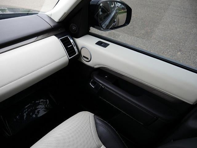 2025 Land Rover Discovery Metropolitan Edition