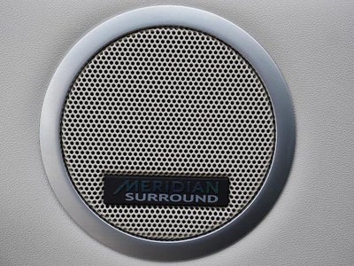 2025 Land Rover Discovery Metropolitan Edition