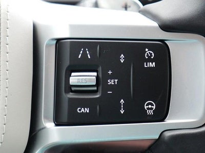 2025 Land Rover Discovery Metropolitan Edition