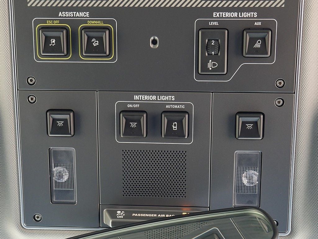 2024 INEOS Grenadier Station Wagon 4x4