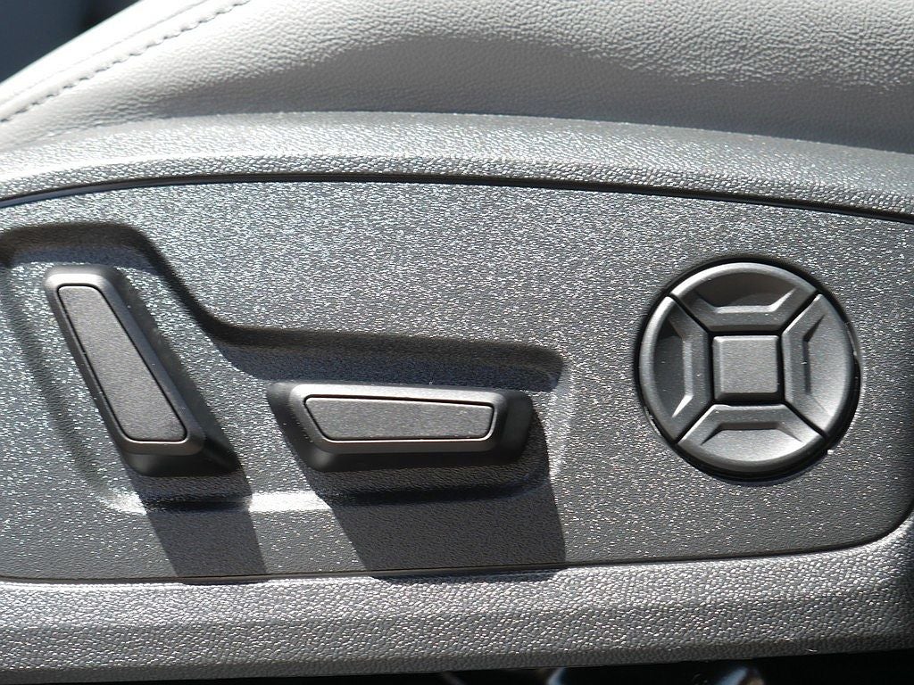 2024 Audi Q3 Premium Plus S Line quattro