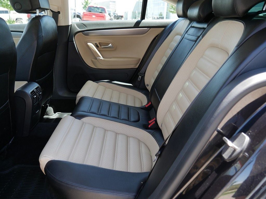 2013 Volkswagen CC 2.0T Lux FWD