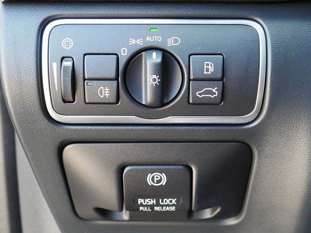 2015 Volvo XC60 T5 Premier AWD