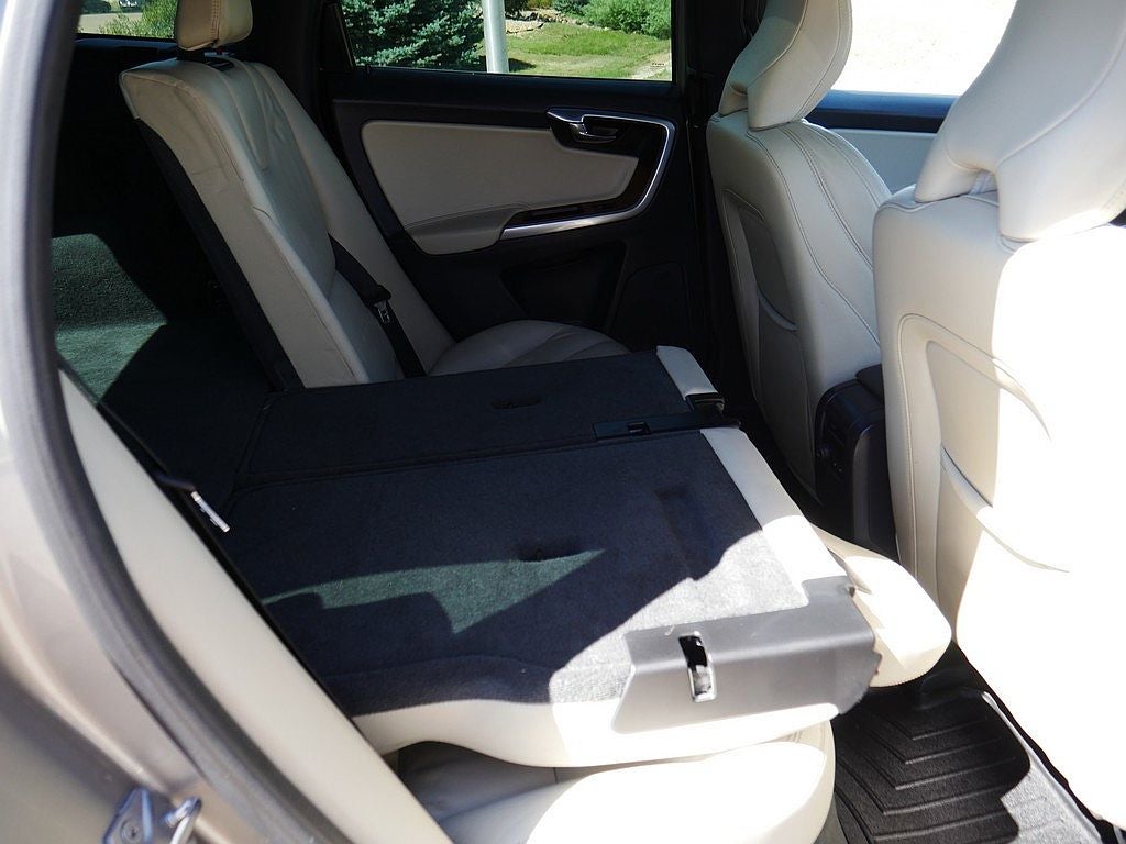 2015 Volvo XC60 T5 Premier AWD